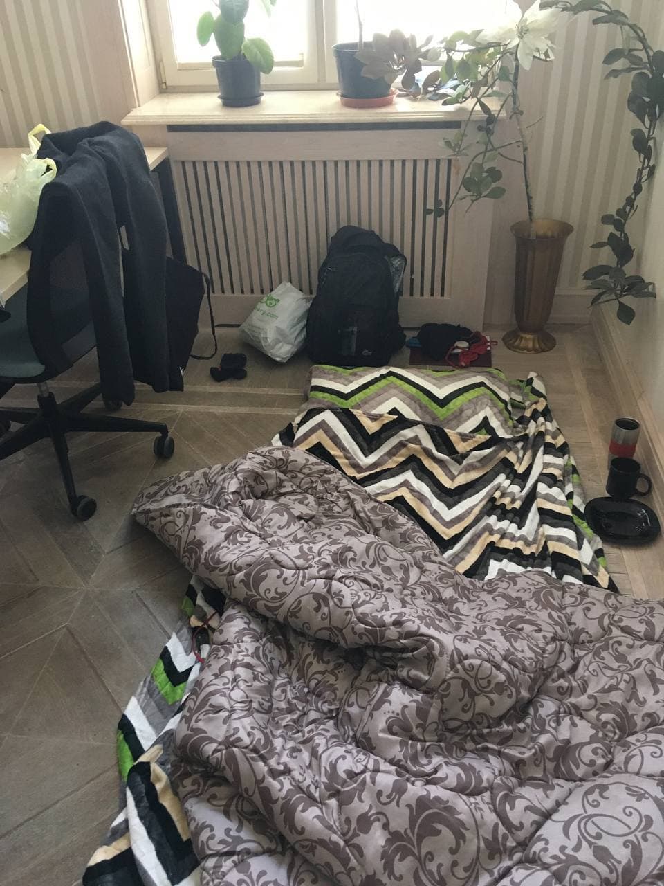 L'appartement de Lviv où je vis désormais. Mis à disposition par le propriétaire, il y a tout ce qu’il faut pour vivre... mais il manque de lits. Alors je dors par terre.