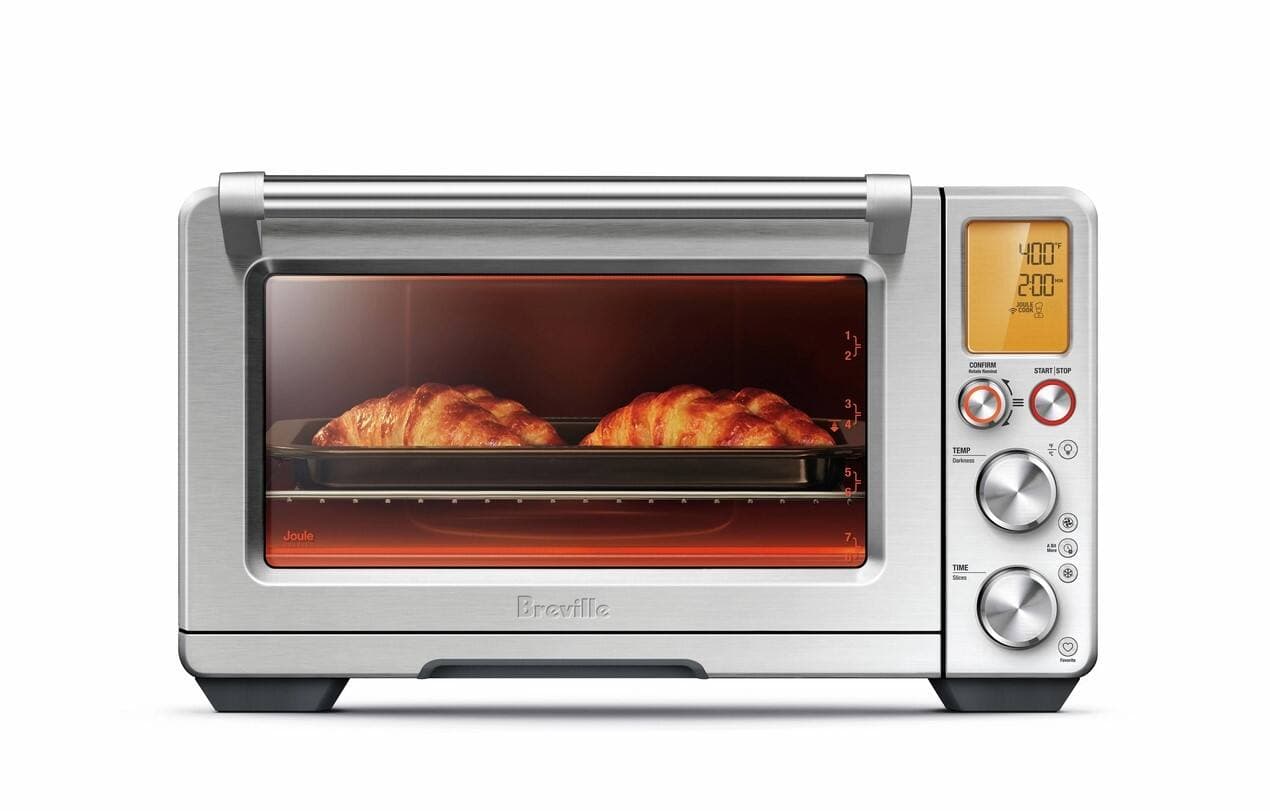 Le four intelligent Joule peut automatiquement faire lever, cuire et dorer des croissants.