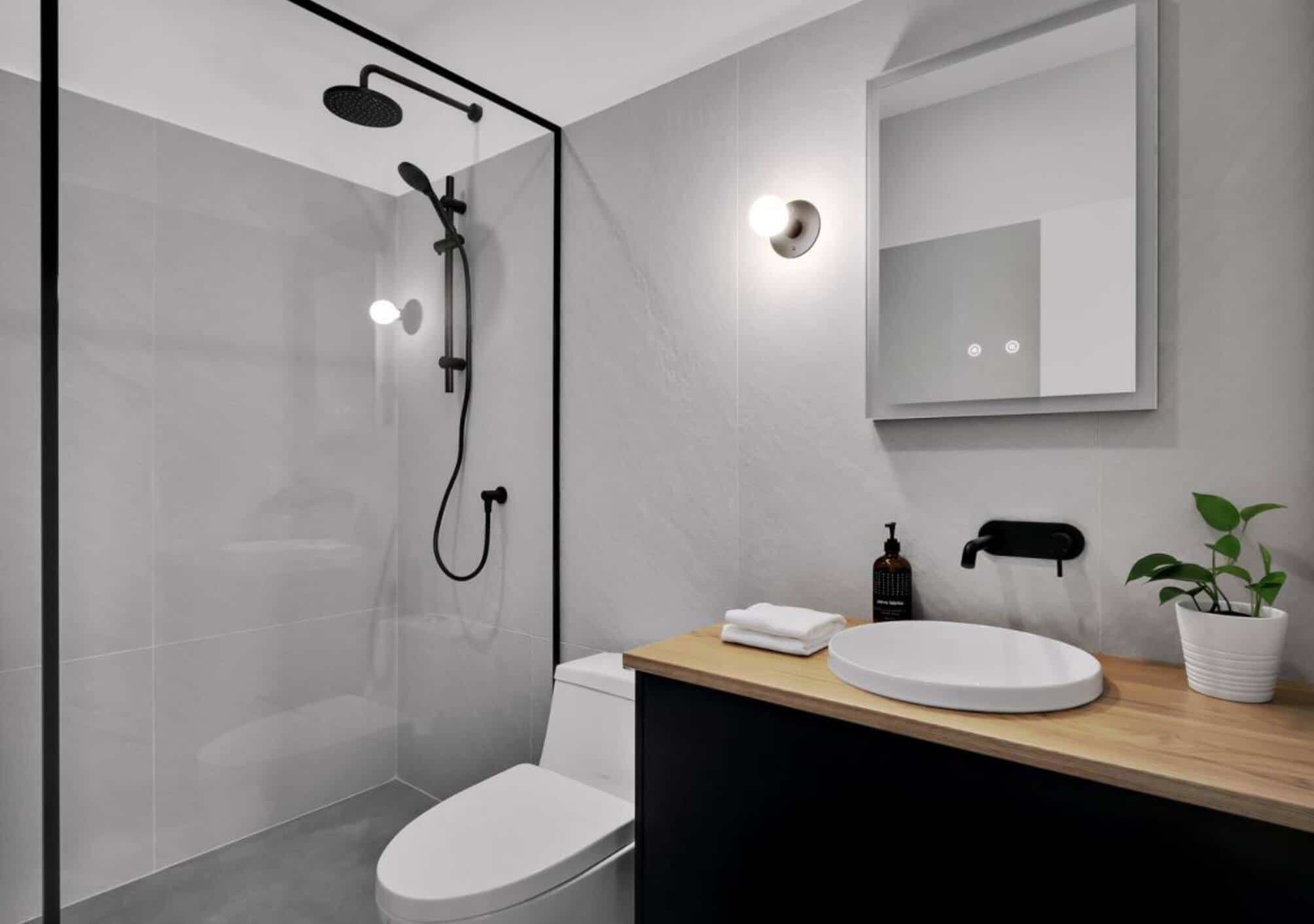 Cara Schwartz, Courtier immobilier