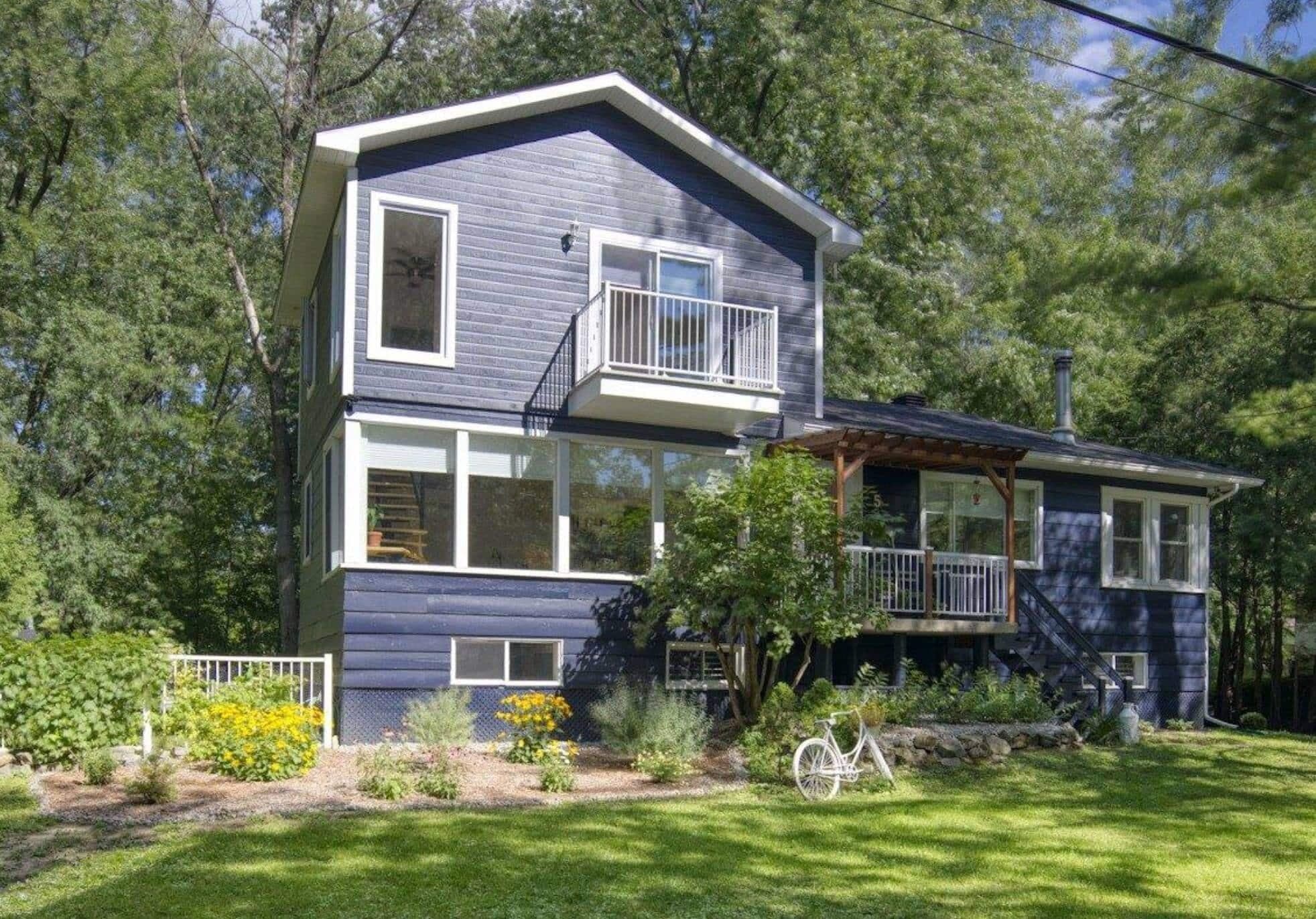 Ines Halim courtière Remax