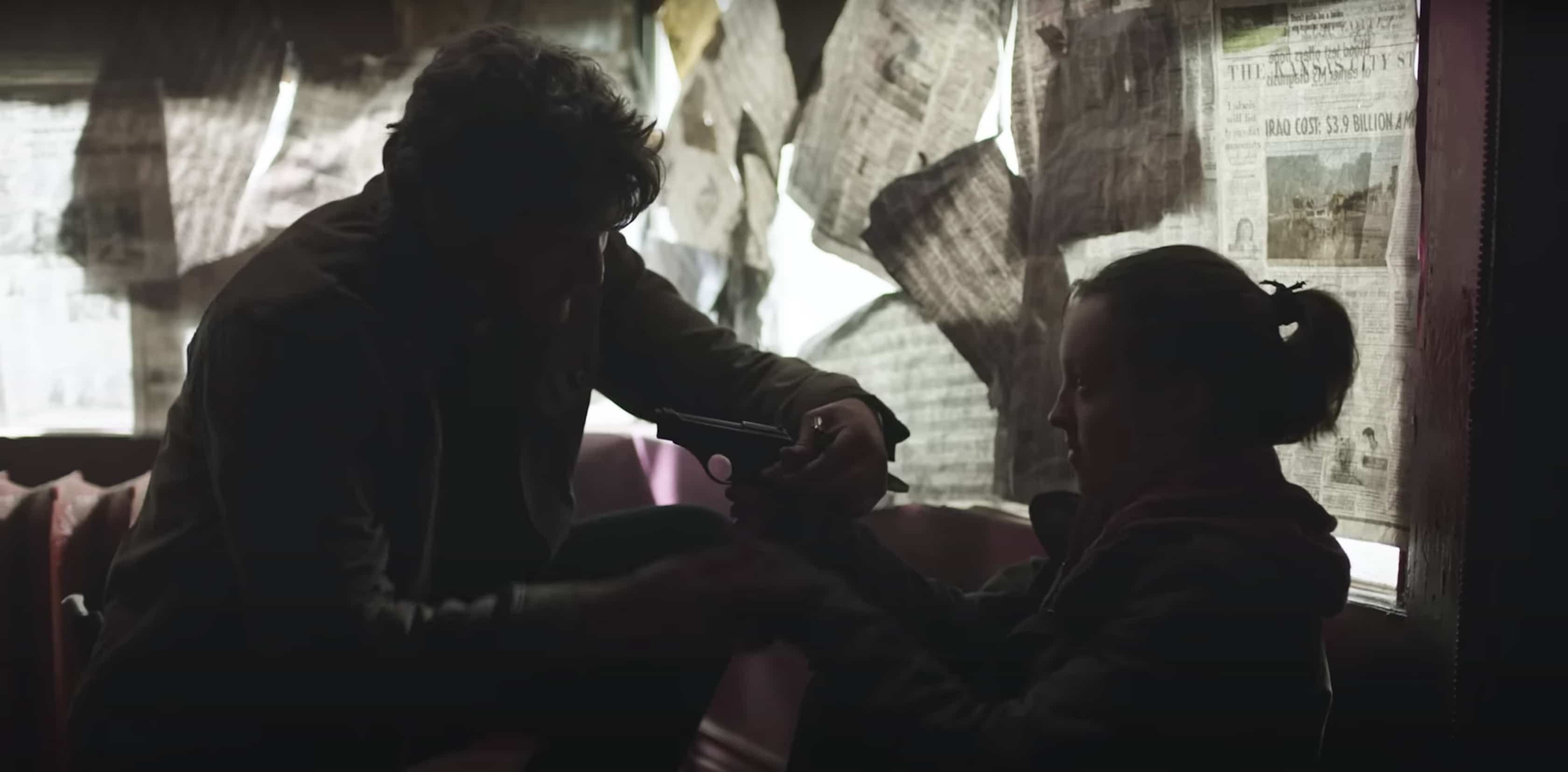 Joel (Pedro Pascal) et Ellie (Bella Ramsey)