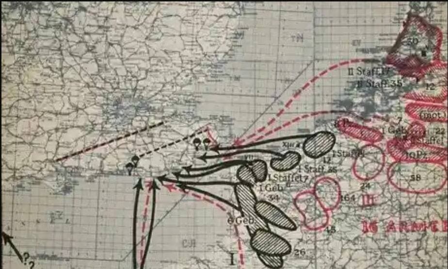 Une carte détaillant l'opération Sealion, le projet d'invasion de la Grande-Bretagne par les nazis.