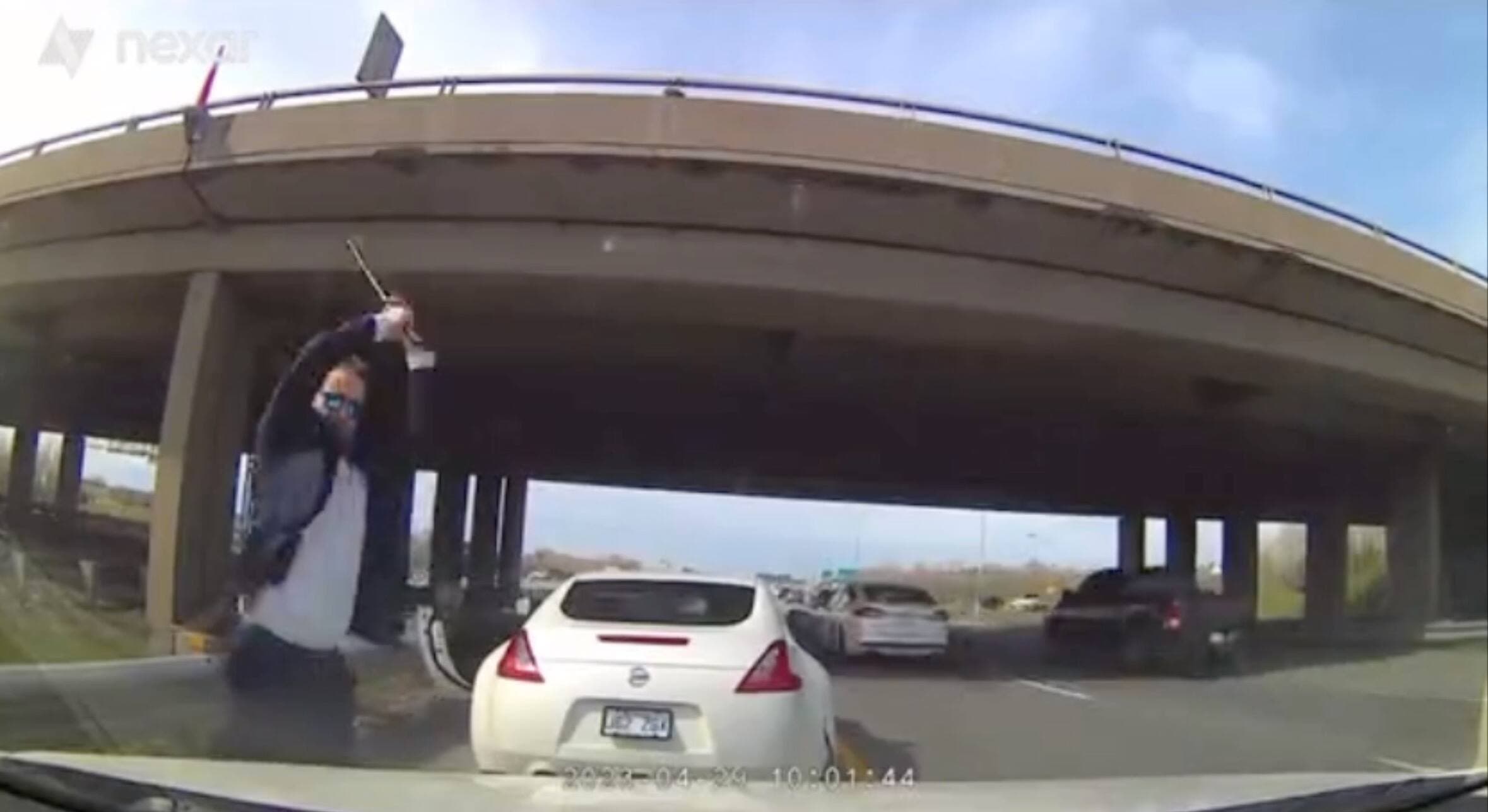 Capture d'écran d'une vidéo tirée de Twitter @immortus123