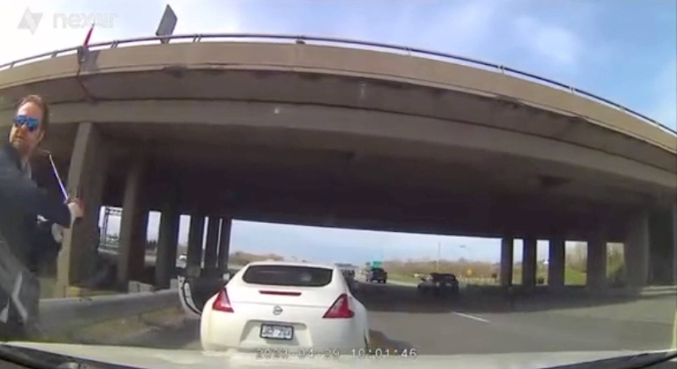 Capture d'écran d'une vidéo tirée de Twitter @immortus123