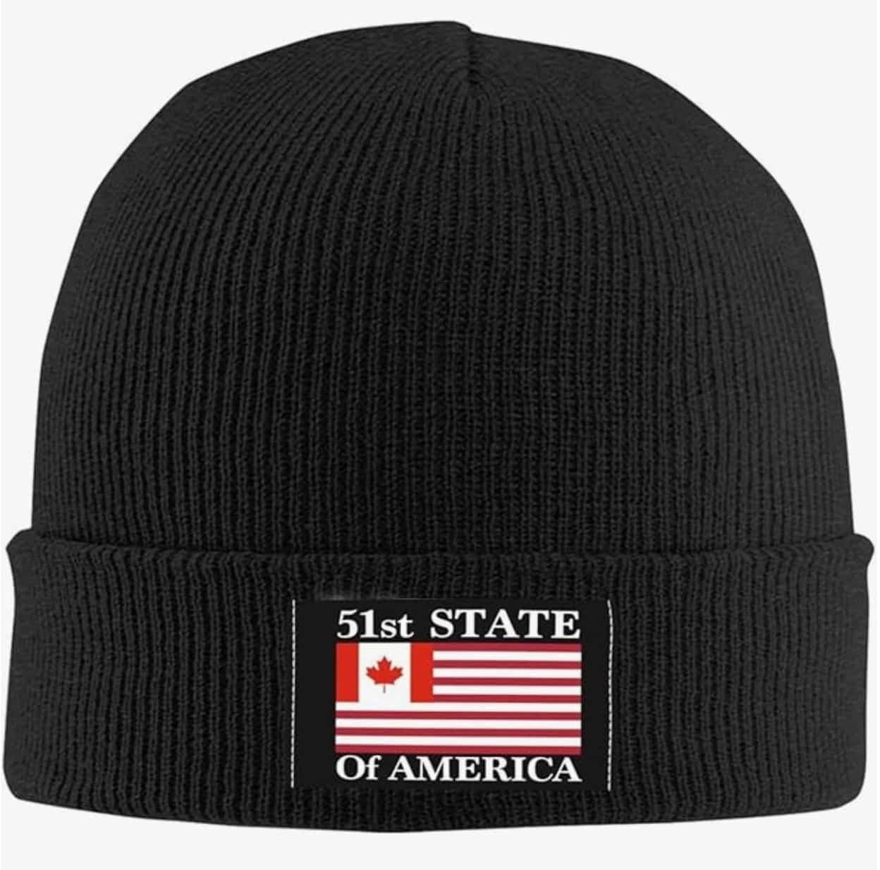 Le fabricant Knit hat vend des tuques à l'effigie du Canada comme 51e État américain sur Amazon Canada.