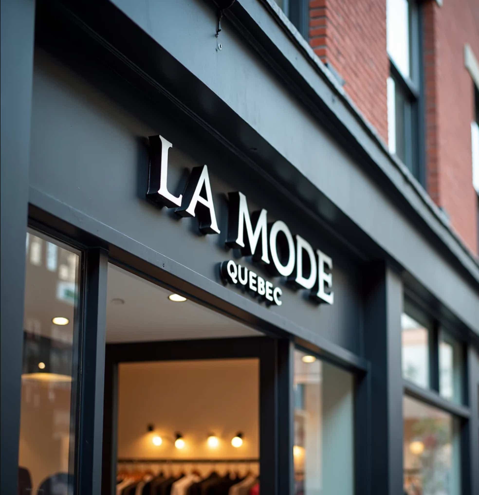 Ce magasin n’a jamais existé, c’est une fausse photo qui sert à leurrer les Québécois sur internet.