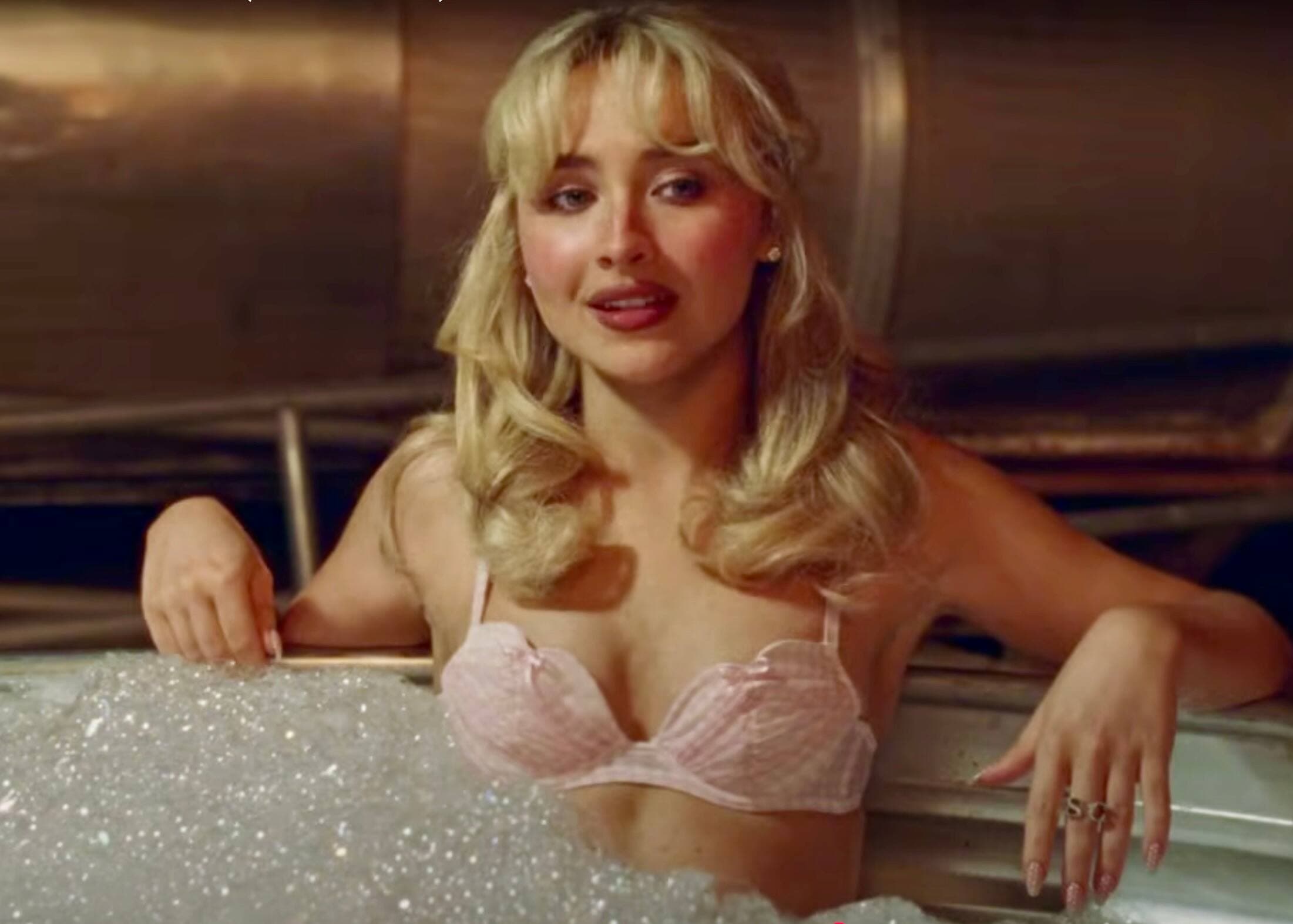 Les étés et suivent et ne se ressemblent pas pour Sabrina Carpenter. Avec «Manchild», la chanteuse pop n'a pu répéter son succès de l'été 2024 quand «Espresso» jouait partout.