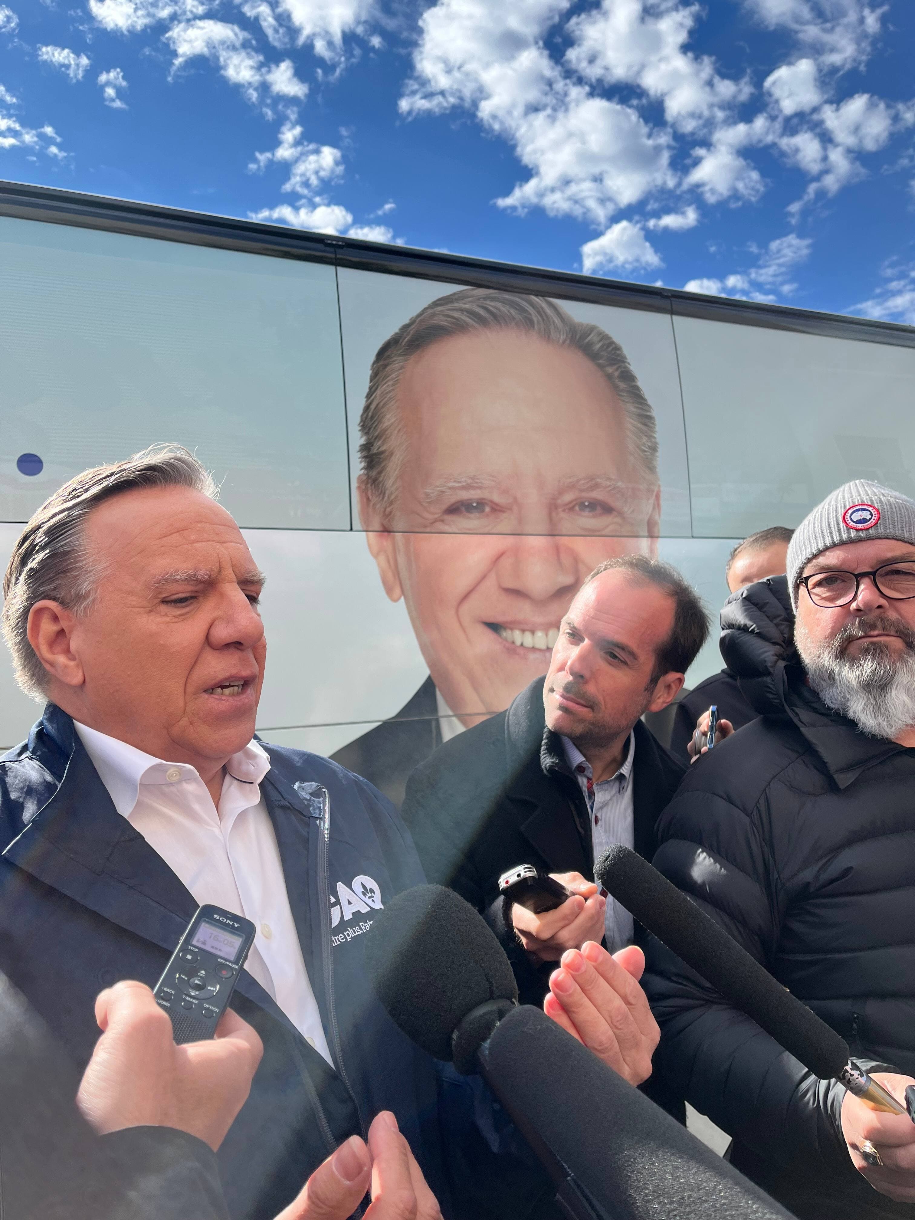 François Legault était de passage à Amos vendredi, en Abitibi-Témiscamingue.
