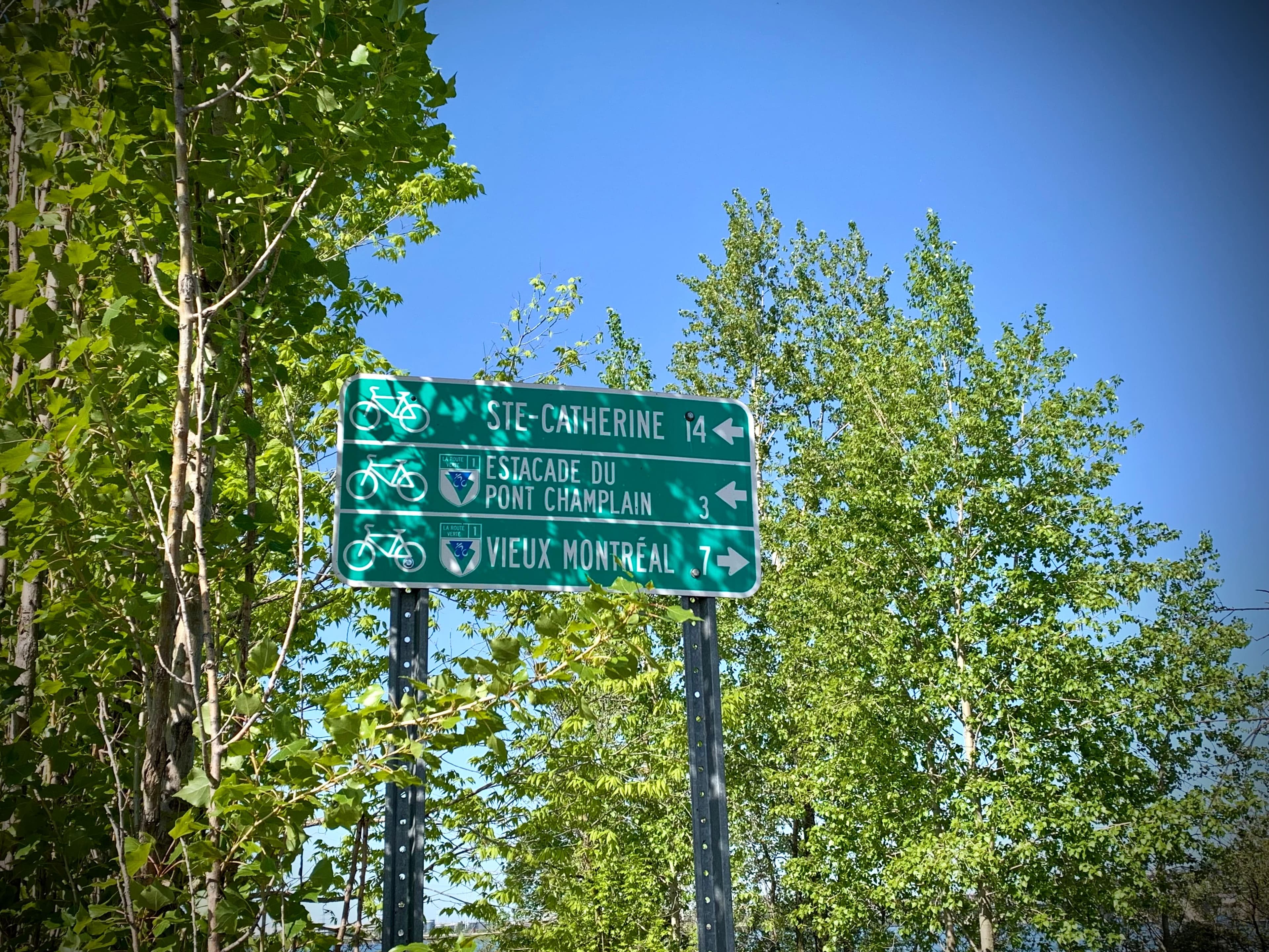 Les kilomètres parcourus font partie de la Route Verte, qui longe Gaspé à Gatineau, mais également du Sentier transcanadien, allant d'un bout à l'autre du Canada.