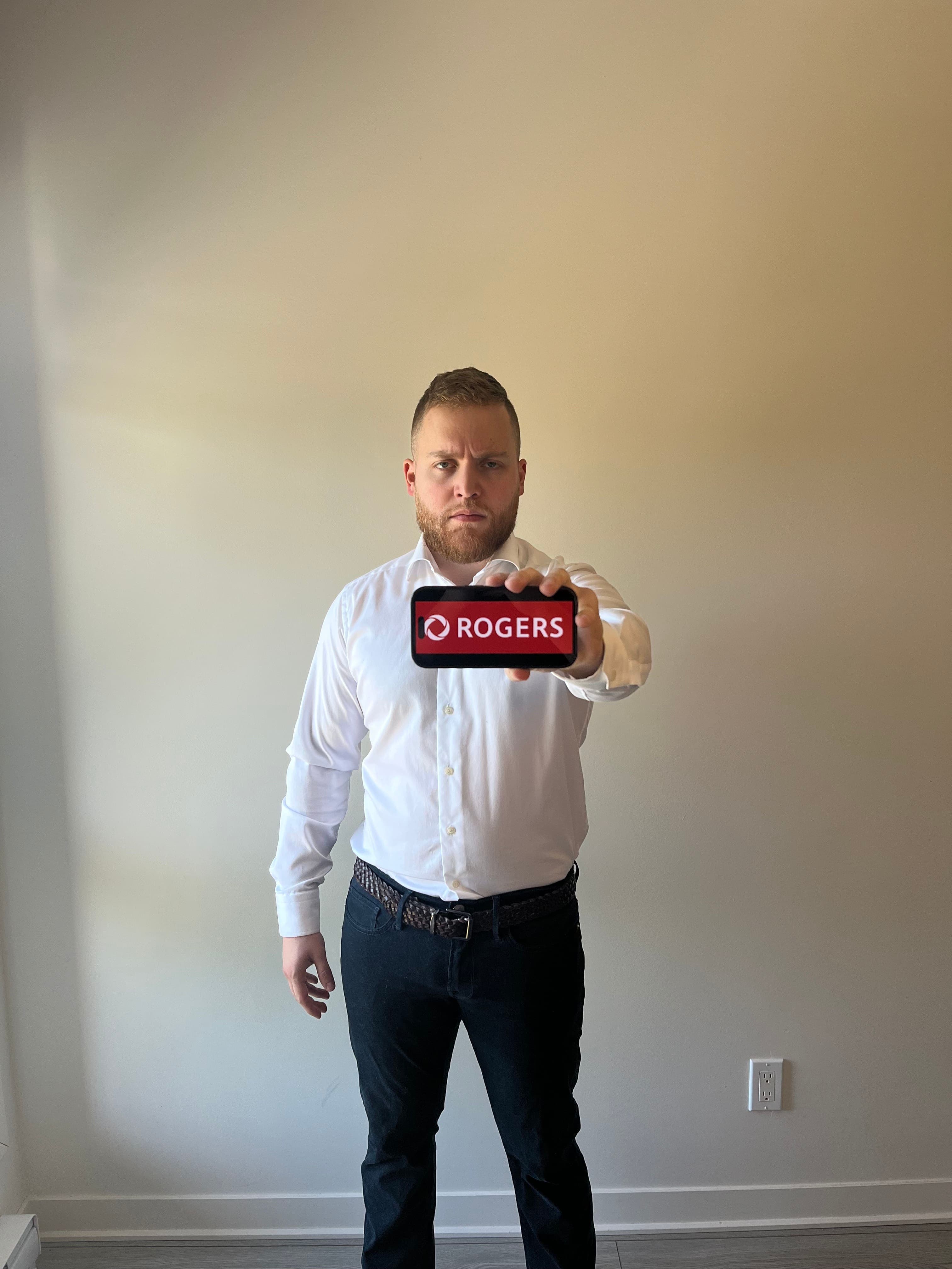 Arnaud Verdier était client de Rogers lors de la panne nationale du 8 juillet 2022. Le Blainvillois de 23 ans était tellement furieux de la réponse de l’entreprise qu’il a mis en œuvre une action collective contre elle.