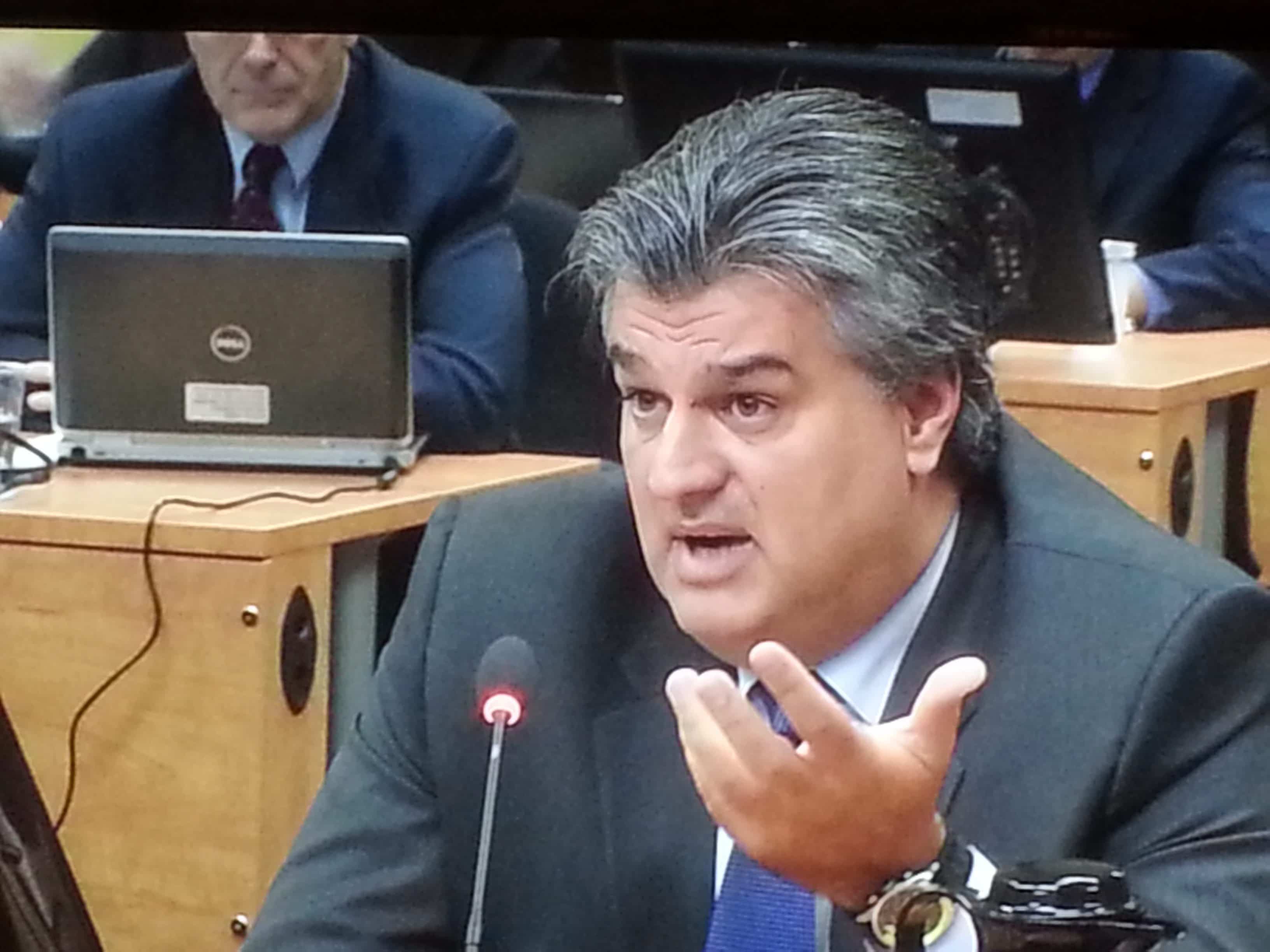 Lino Zambito devant la commission Charbonneau, le 16 octobre 2012.