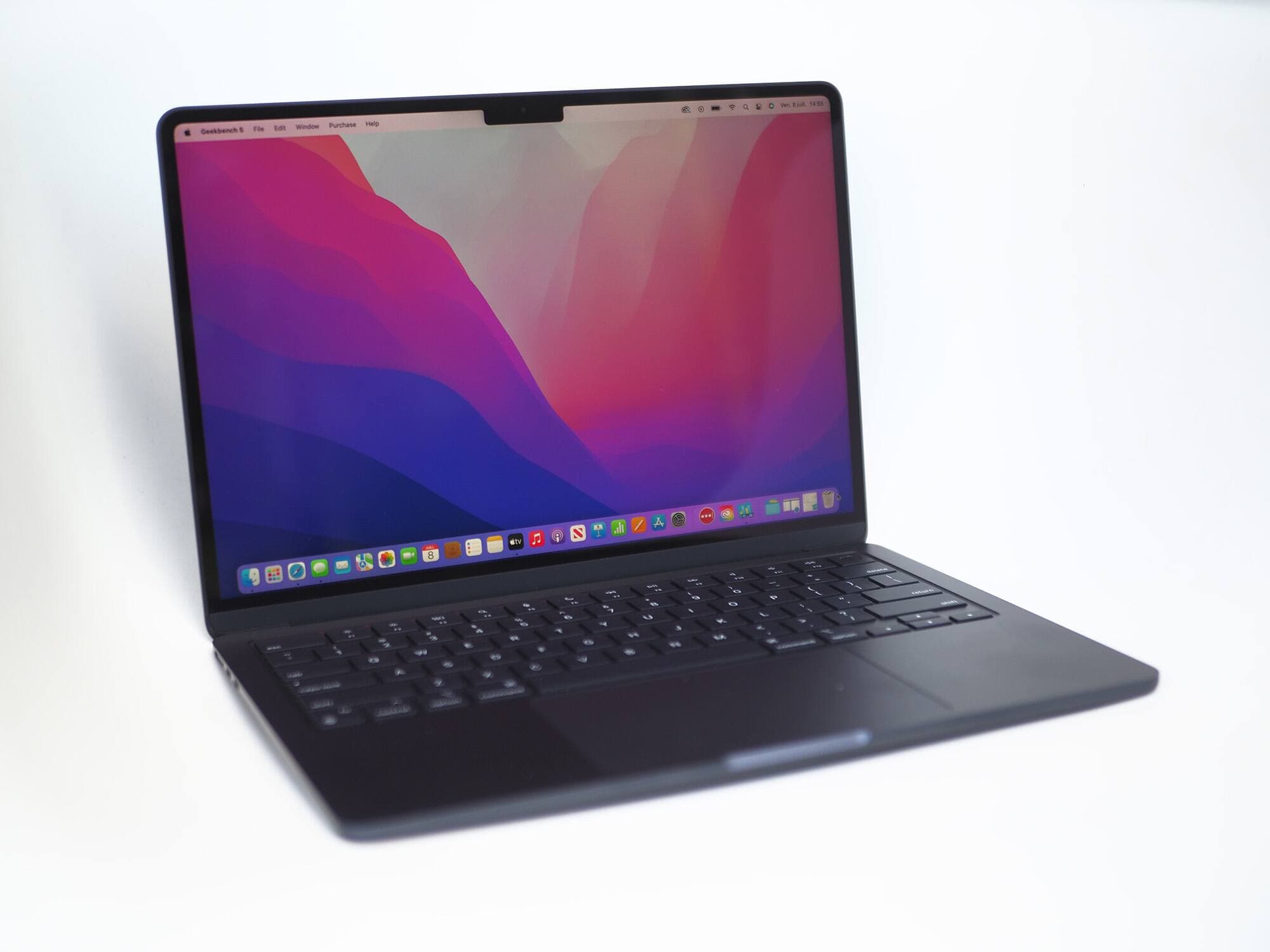 Pour la majorité des gens, le MacBook Air avec puce M2 est l’ordinateur à battre en ce moment.