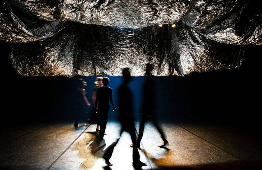 Le spectacle documentaire «MWON'D», de Rhodnie Désir, aborde en lenteur l’accélération des changements climatiques