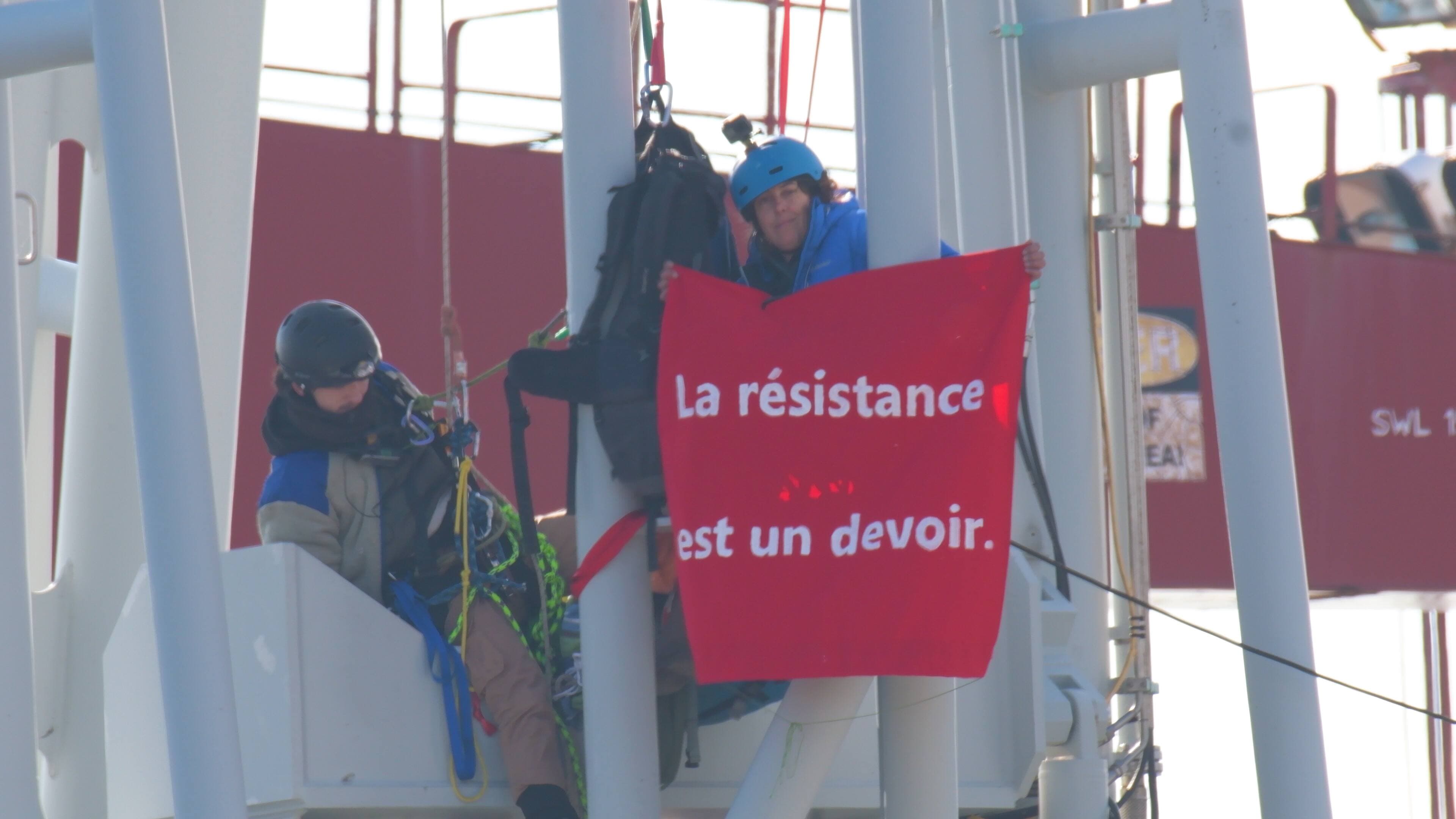 Michèle Lavoie, lors de l'action militante au terminal Valero d'Enbridge, le 19 octobre dernier