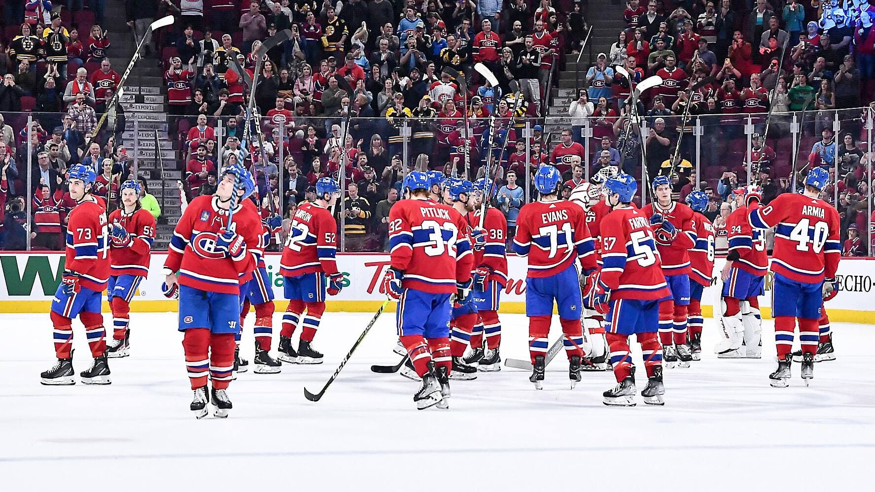 Les joueurs du Canadien ont salué leurs partisans pour une dernière fois cette saison ce jeudi soir.