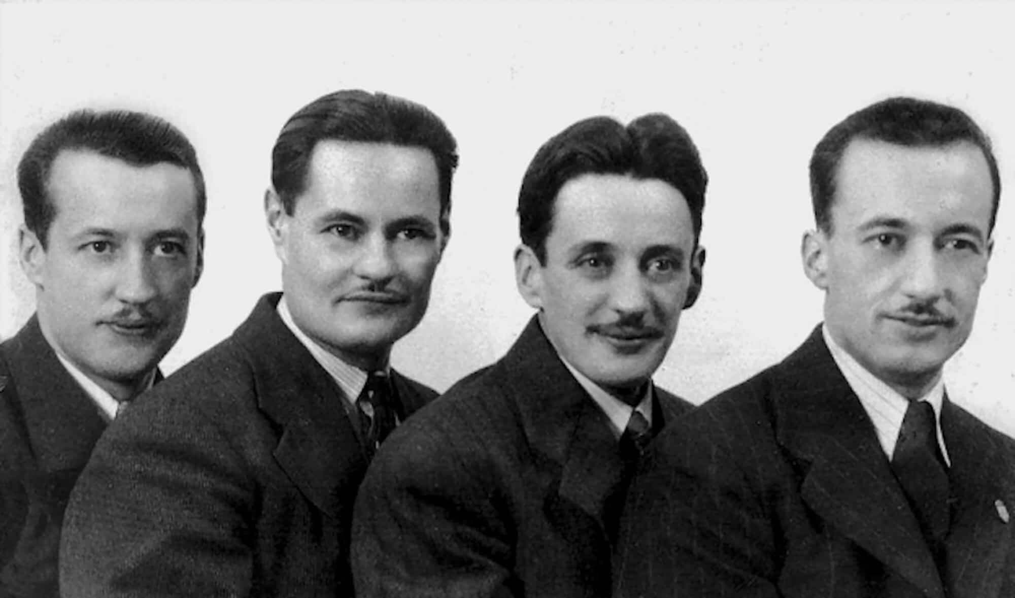 Les frères Alphée, Sylvio, Émilien et Hermas Bonneau dans les années 1940.