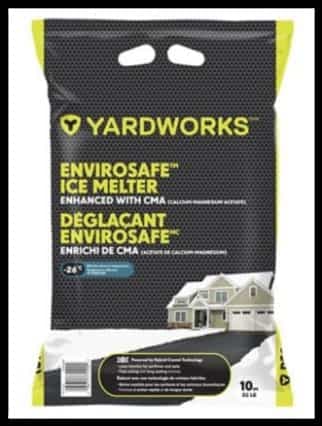 Des acétates conçus en laboratoire sont commercialisés en petits sacs par quelques distributeurs.