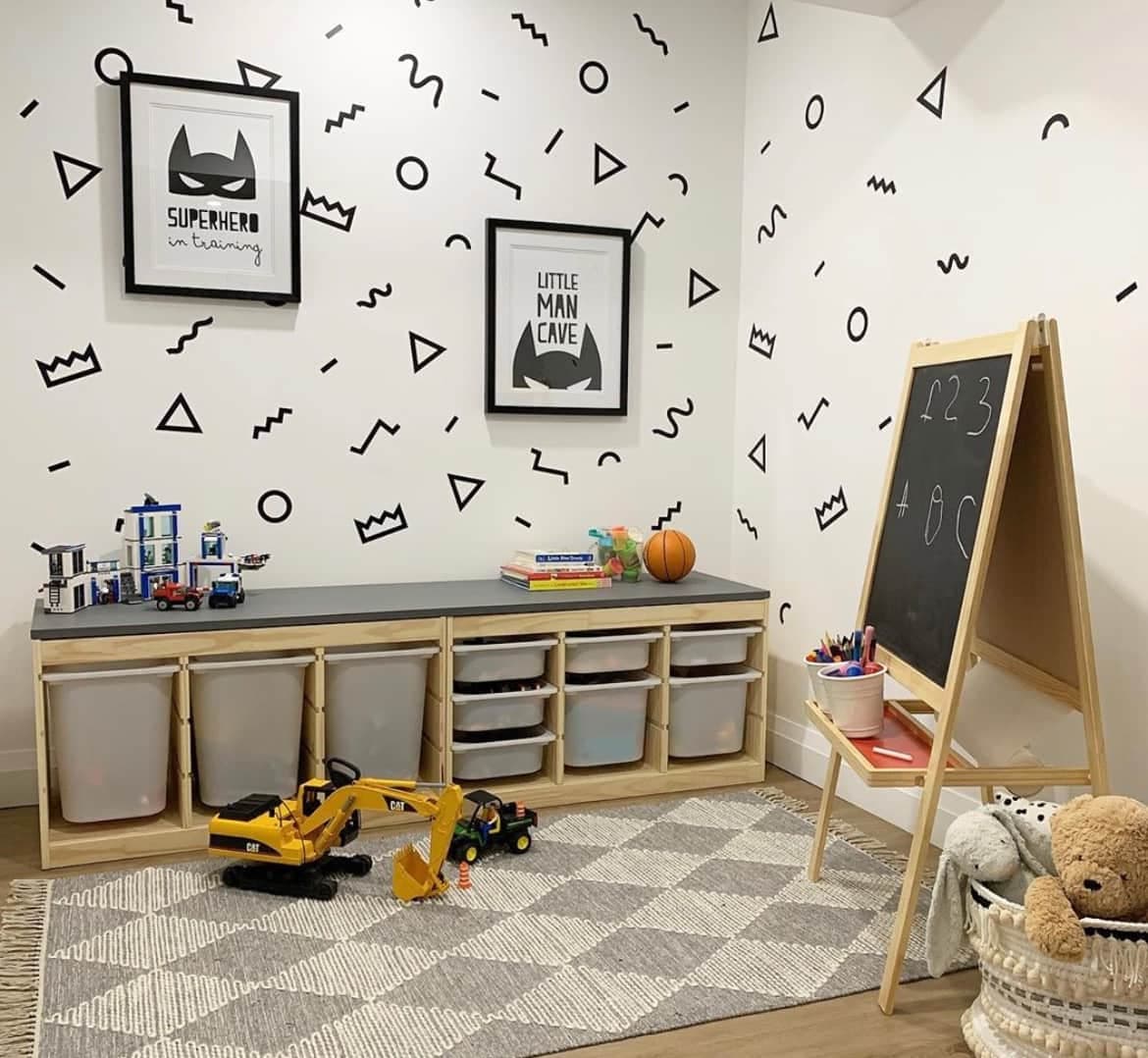 Instagram: @ashleysaywelldesign