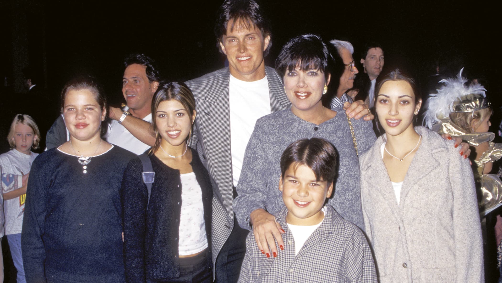 En 1995, ici avec Kourtney, son beau-père, Bruce Jenner, sa mère, Kris, Rob et Kim, elle était le «vilain petit canard» de la famille.