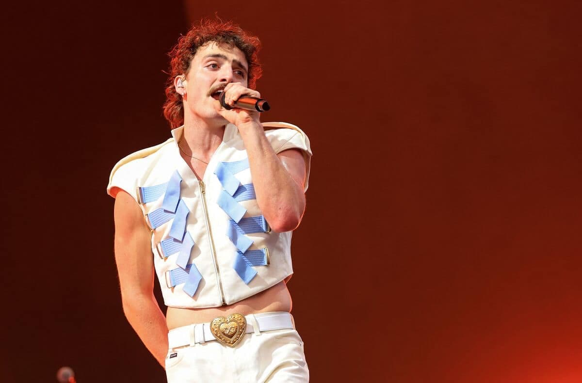 Benson Boone a participé pour la toute première fois au festival Coachella, vendredi.
