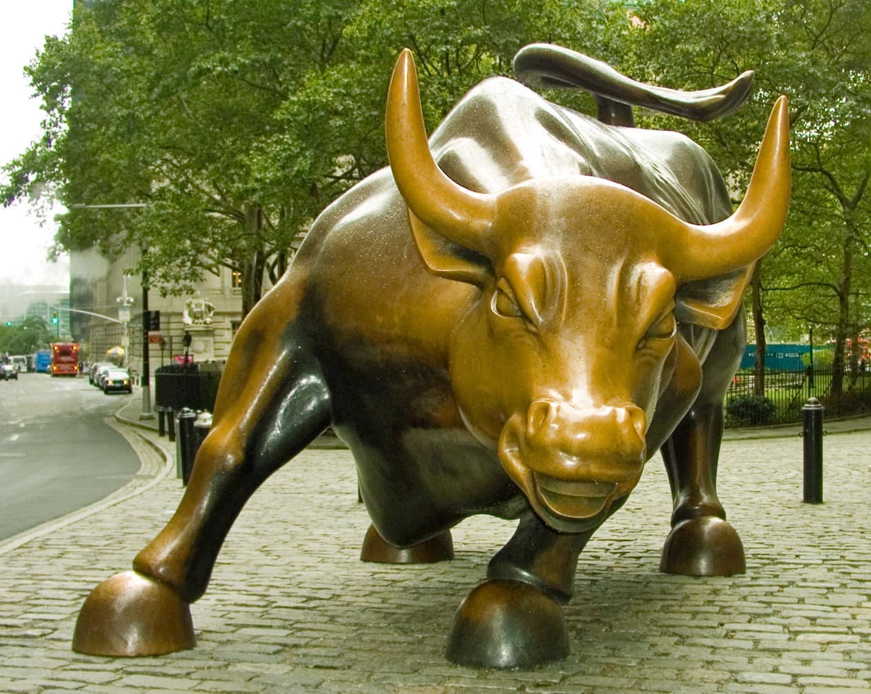 Le Taureau de Wall Street, une sculpture d’Arturo Di Modica installée depuis 1989 au parc Bowling Green, près de la Bourse de New York.