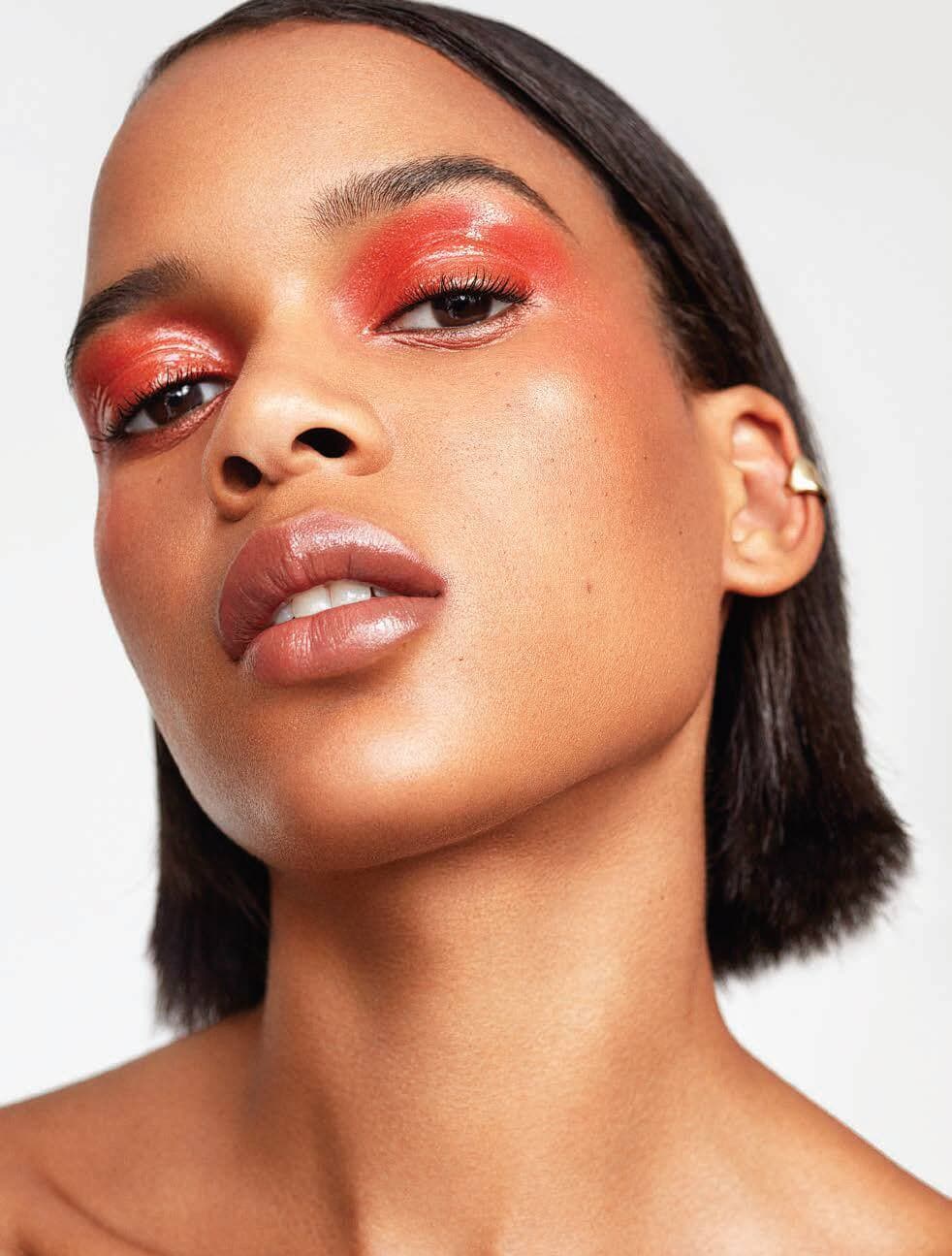 photos Royal Gilbert | mise en beauté Steven Turpin direction beauté Audrey Léonard | direction artistique Anthony Mitropoulos