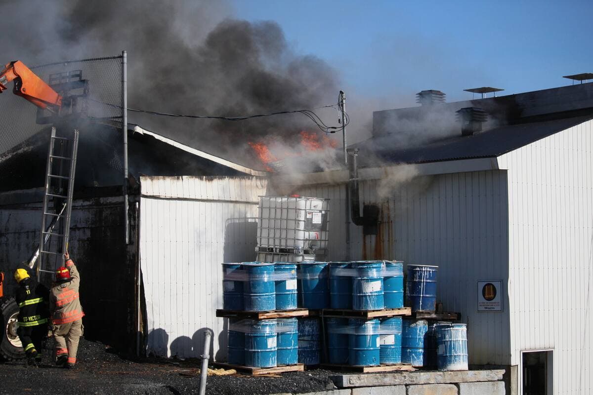 Le drame s’est produit vers 7h30 du matin, le 20 septembre 2021. Olivier Marchand et ses collègues venaient de s’installer sur le toit pour des réparations.