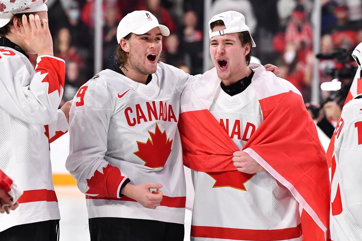 Joshua Roy et Zach Dean