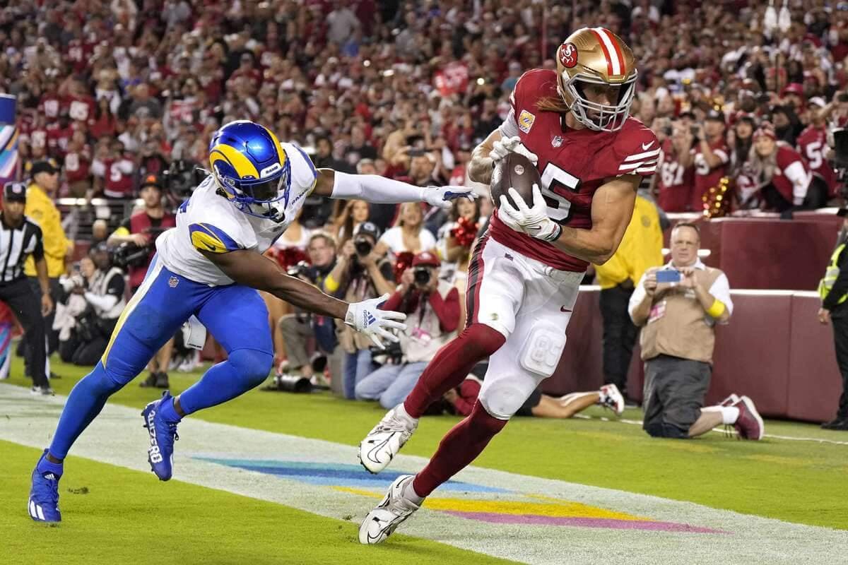 George Kittle et les 49ets devraient encore livrer une chaude lutte aux Rams.