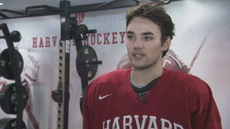 Sean Farrell a pris plusieurs minutes pour discuter avec TVA Sports, au terme de l'un de ses entraînements.