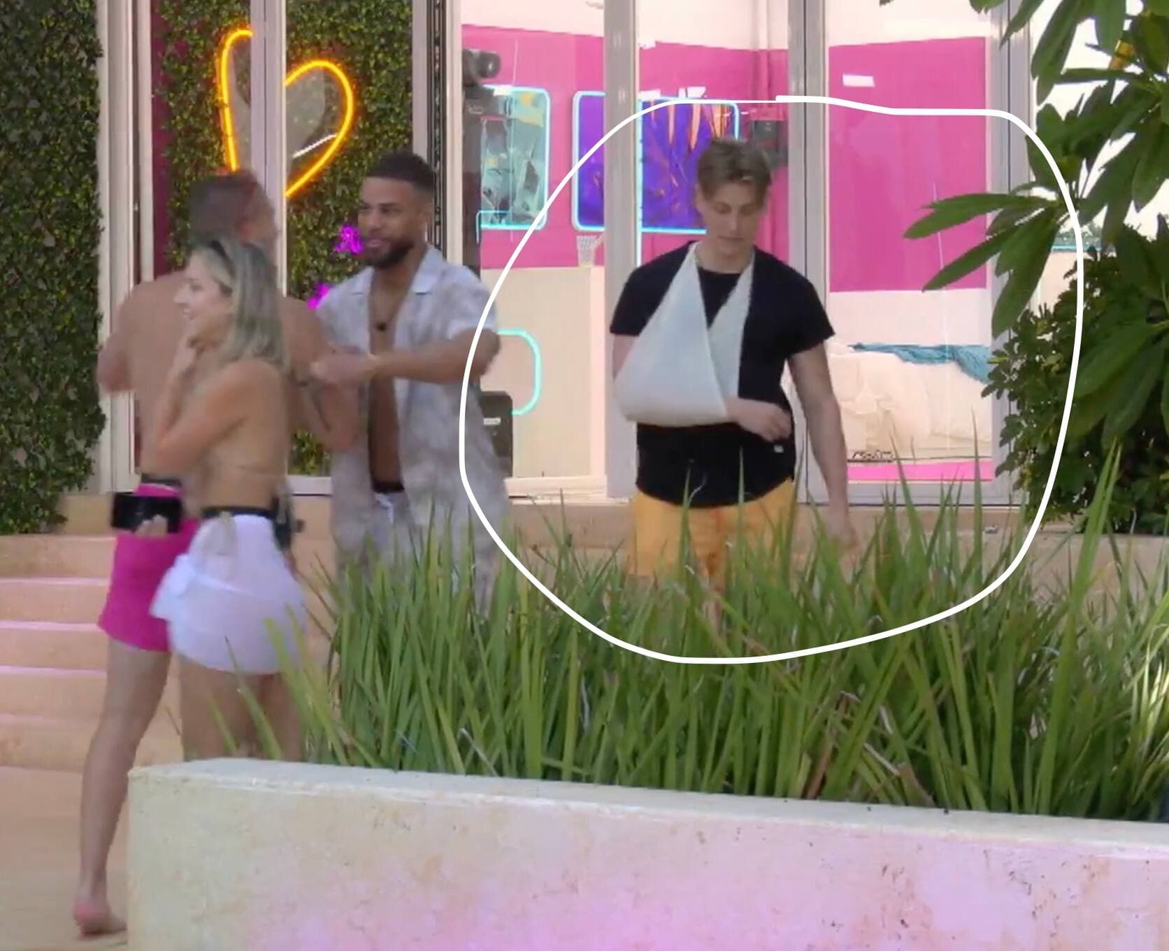 Gabriel après la date de Bianca et Mathieu.