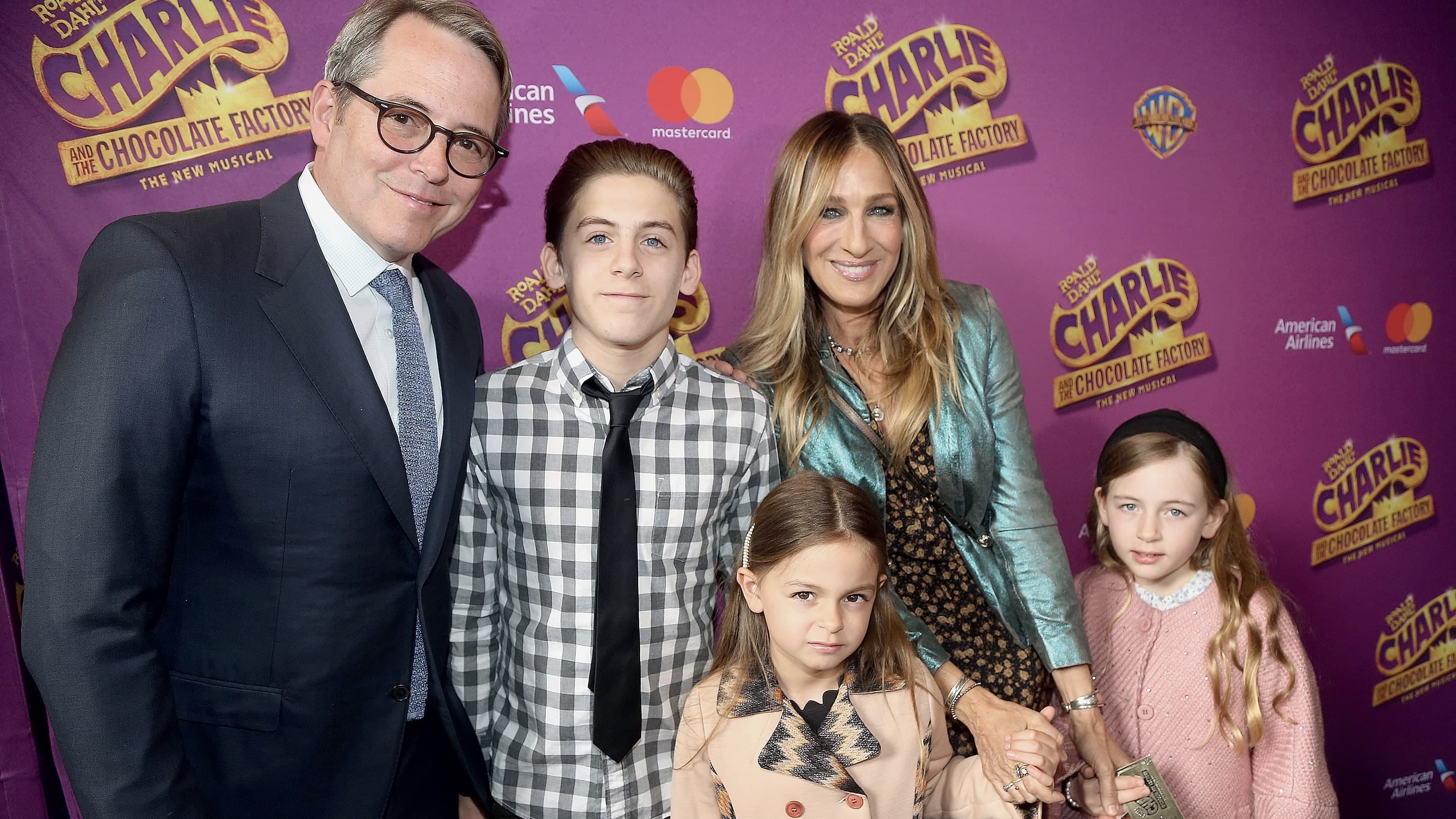 Avec leurs enfants James, Tabitha et Marion.