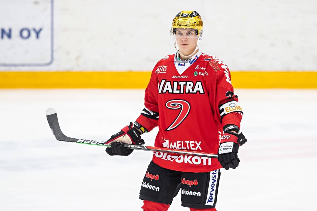 Jiri Halttunen - Courtoisie